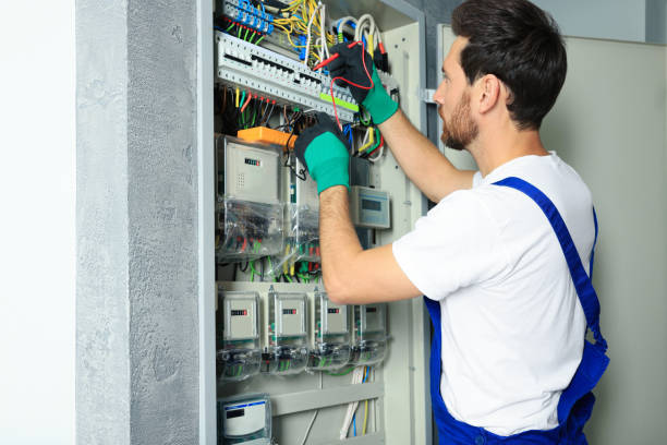 Best Affordable Emergency Electrician  in Andrews, NC